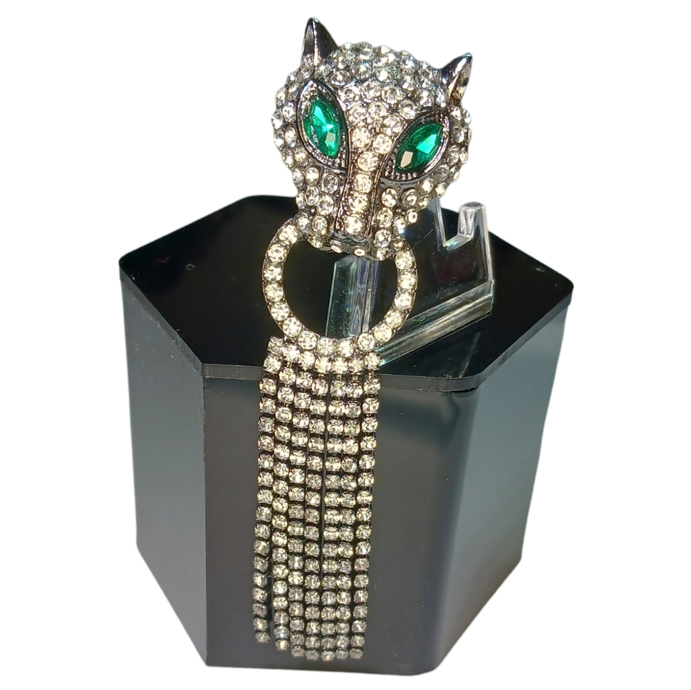Elegant Silver and Green Panther Brooch